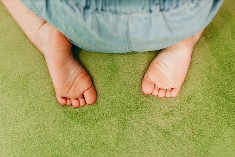 Barefoot at Home: How Walking Without Shoes Supports Your Child’s Brain & Body Development